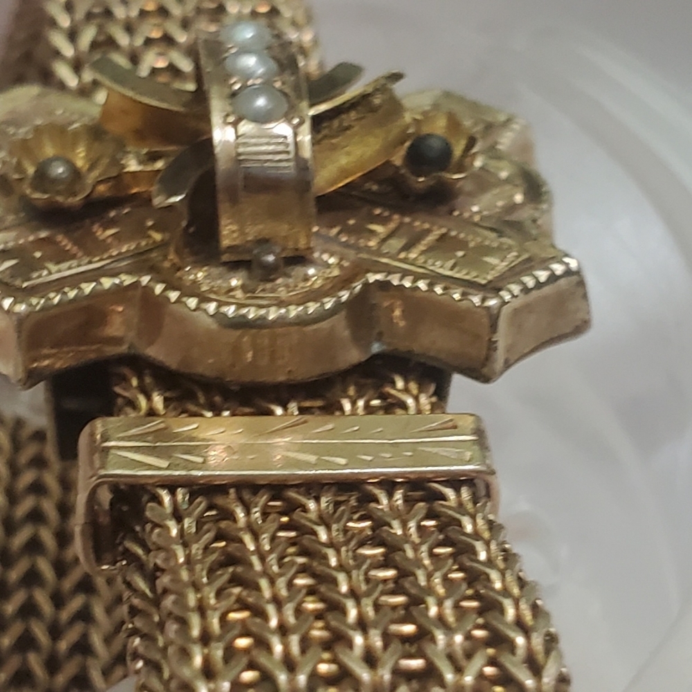 Antique Victorian Era woven gold mesh bracelet - Picture 15 of 16